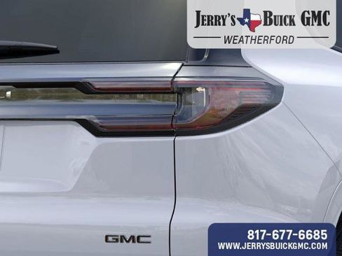 New 2026 GMC Acadia Denali Ultimate AWD/4WD image 13