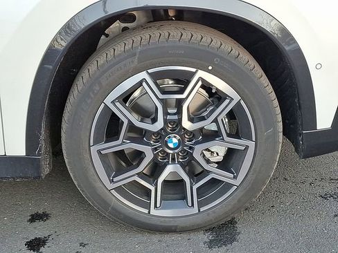 New 2026 BMW X1 xDrive28i w/ Technology Package image 8