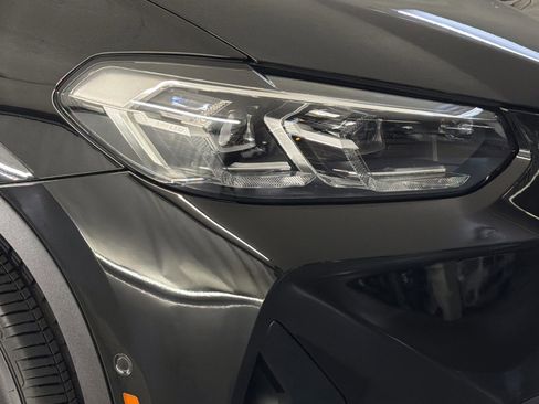 Used 2023 BMW X3 sDrive30i w/ Premium Package RWD image 11