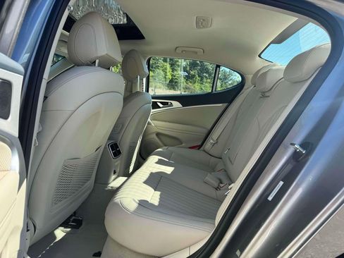 New 2026 Genesis G70 2.5T Prestige image 10