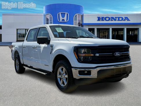 Used 2024 Ford F150 XLT w/ Mobile Office Package image 10