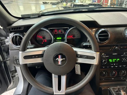 Used 2009 Ford Mustang GT image 17