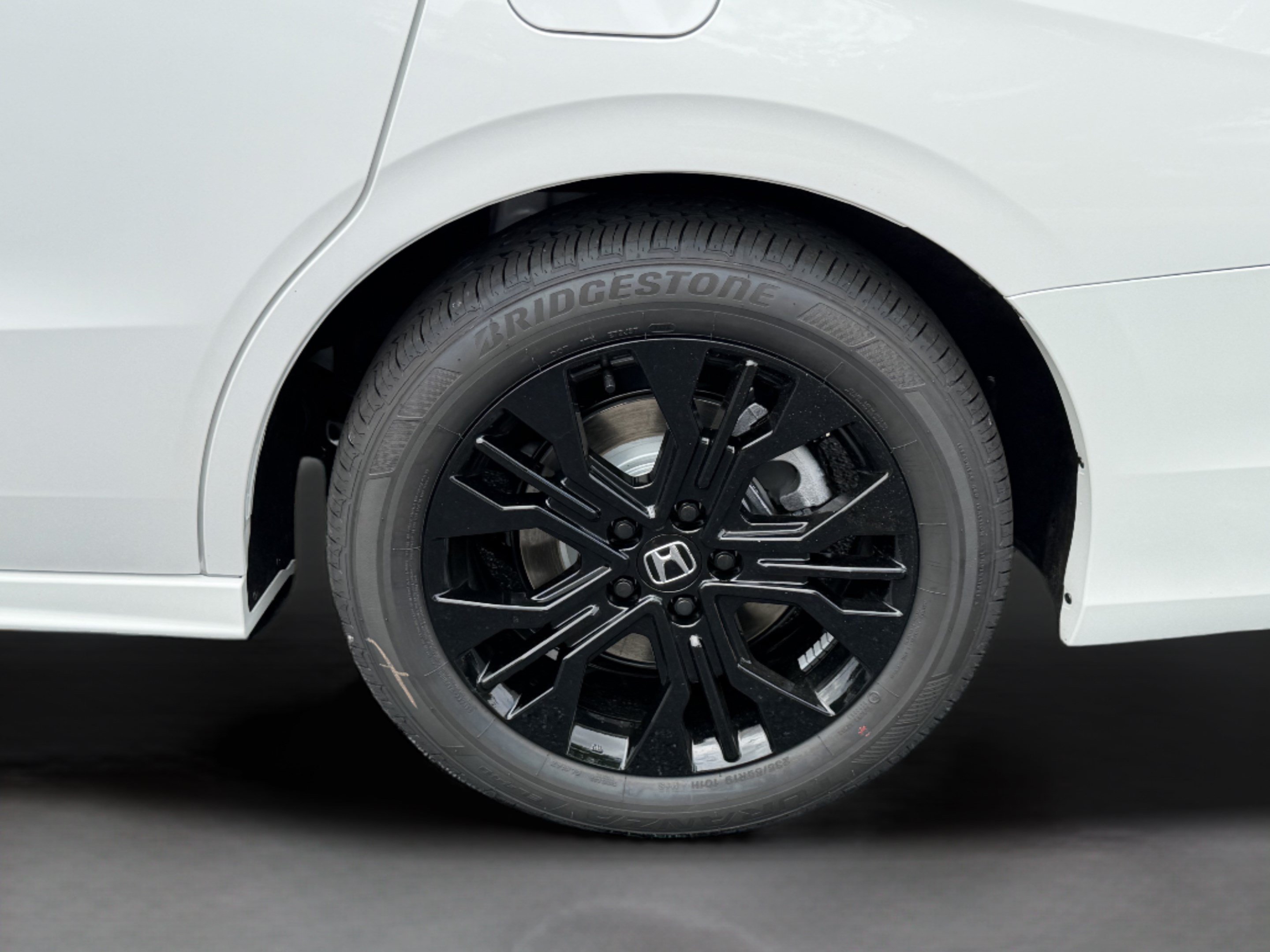New 2026 Honda Odyssey Sport-L image 32