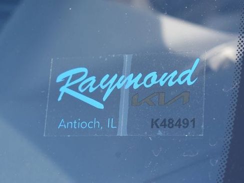 New 2025 Kia K4 LXS image 32