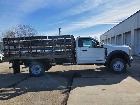 Used 2024 Ford F550 XL w/ Snow Plow Prep Package image 4