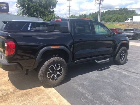 Used 2023 GMC Canyon AT4X AWD/4WD image 4