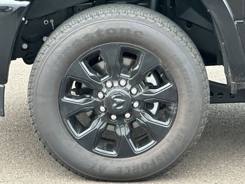 Used 2024 RAM 3500 Limited image 24