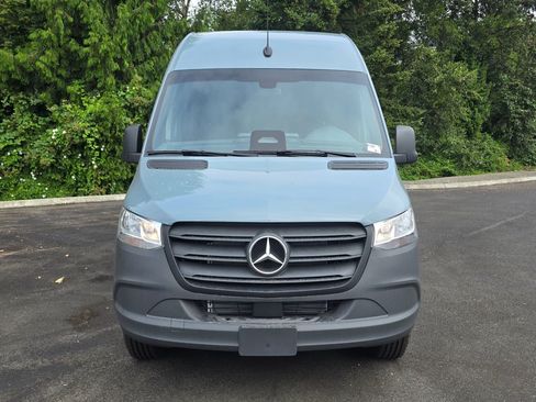 New 2026 Mercedes-Benz Sprinter 2500 image 9