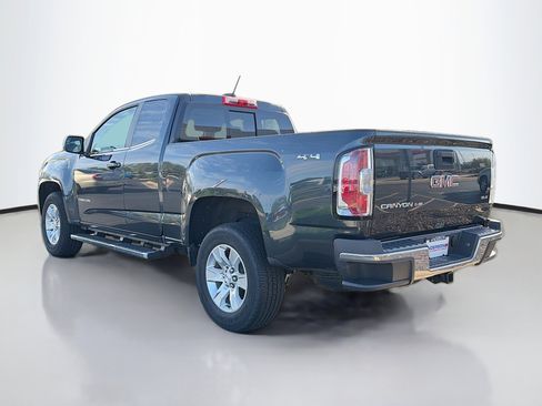 Used 2018 GMC Canyon SLE w/ SLE Convenience Package AWD/4WD image 12