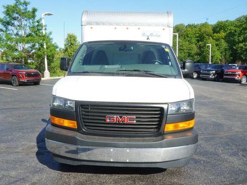 Used 2020 GMC Savana 3500 w/ Power Convenience Package RWD image 11