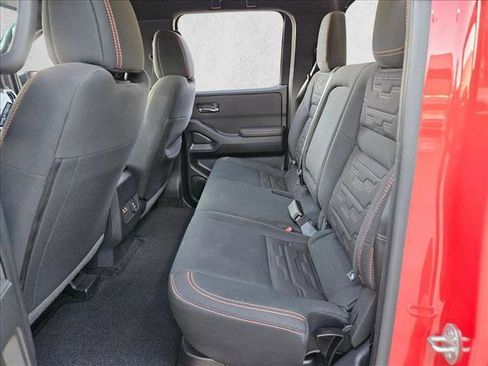 Used 2025 Nissan Frontier PRO-4X w/ Pro Convenience Package image 22