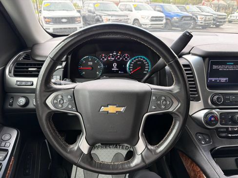 Used 2018 Chevrolet Tahoe Premier AWD/4WD image 12