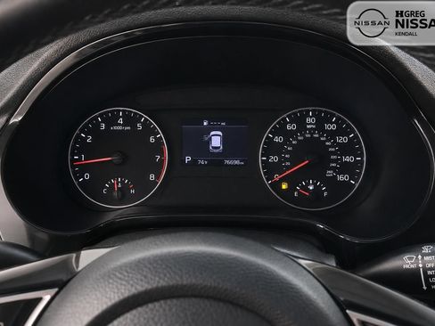 Used 2023 Kia Seltos S w/ Navigation Package FWD image 9