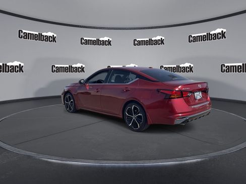 Used 2023 Nissan Altima 2.5 SR FWD image 5