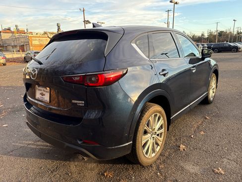 Used 2023 MAZDA CX-5 Signature image 7