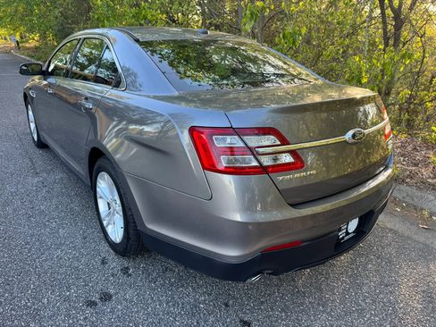 Used 2014 Ford Taurus SEL w/ Equipment Group 201A AWD/4WD image 6