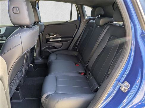 Certified 2025 Mercedes-Benz GLA 250 image 17