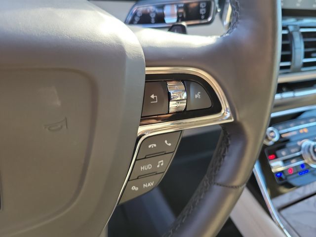 Certified 2021 Lincoln Navigator Reserve w/ Luxury Package AWD/4WD image 28