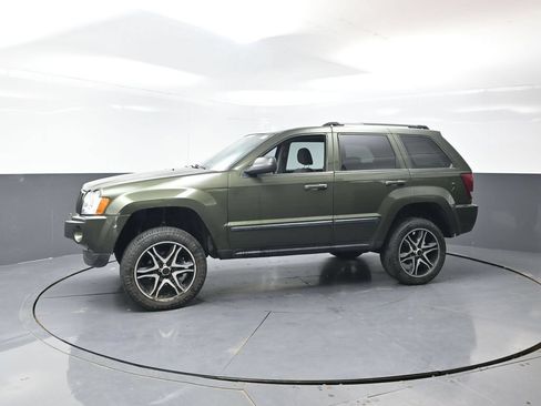 Used 2007 Jeep Grand Cherokee Laredo AWD/4WD image 7