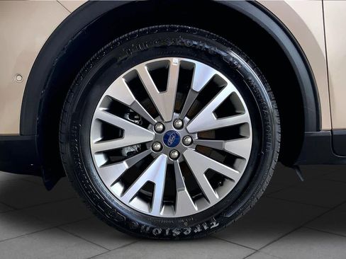 Used 2020 Ford Escape Titanium AWD/4WD image 13