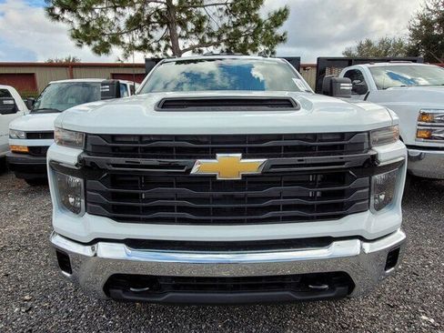 New 2026 Chevrolet Express 3500 w/ Power Convenience Package RWD image 5