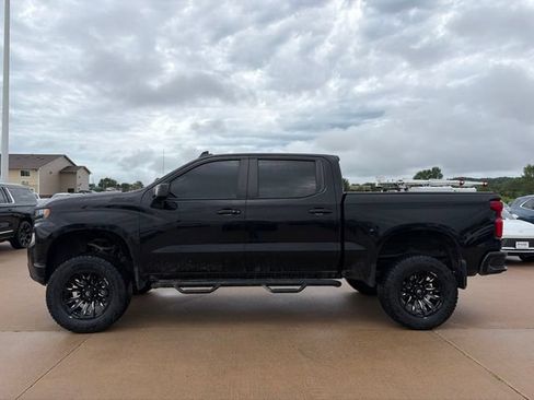 Used 2020 Chevrolet Silverado 1500 LT Trail Boss w/ Midnight Edition AWD/4WD image 7