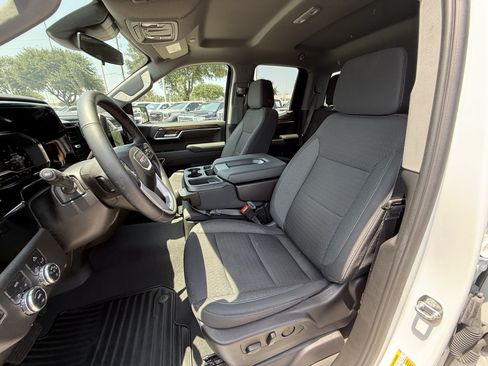 Used 2024 GMC Sierra 1500 Elevation AWD/4WD image 20