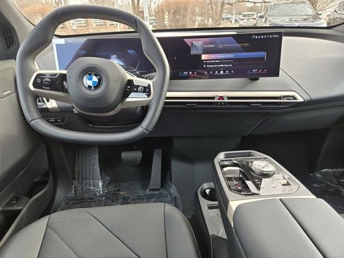 New 2026 BMW iX xDrive45 w/ Premium Package image 26