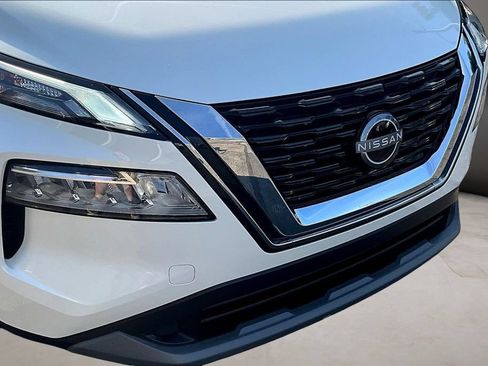 Certified 2023 Nissan Rogue SV AWD/4WD image 32