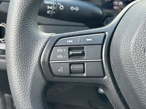 Certified 2023 Honda Accord LX image 13