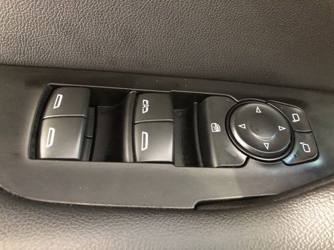 Certified 2024 Chevrolet Blazer RS w/ Driver Confidence II Package image 37