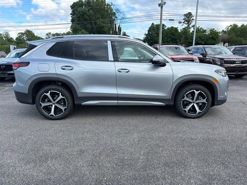 New 2026 Volkswagen Tiguan SE AWD/4WD image 1