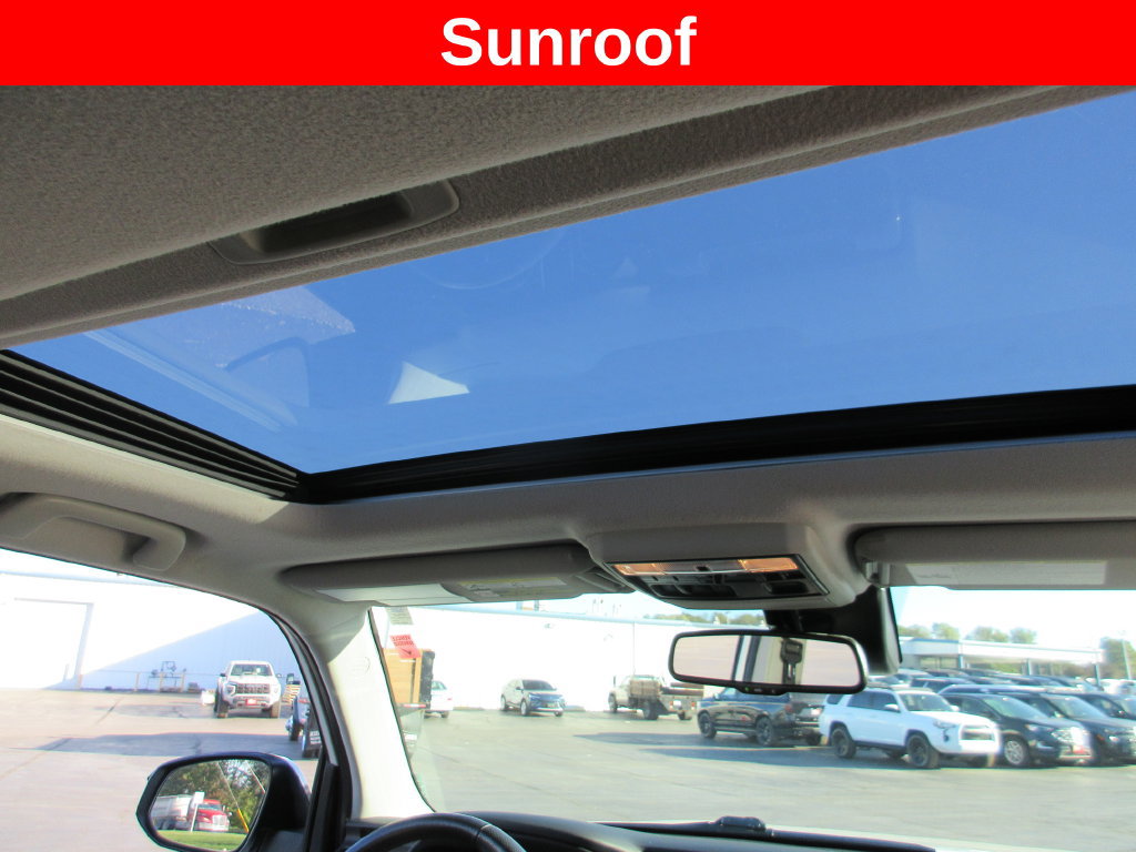 Used 2021 Toyota 4Runner Nightshade AWD/4WD image 15