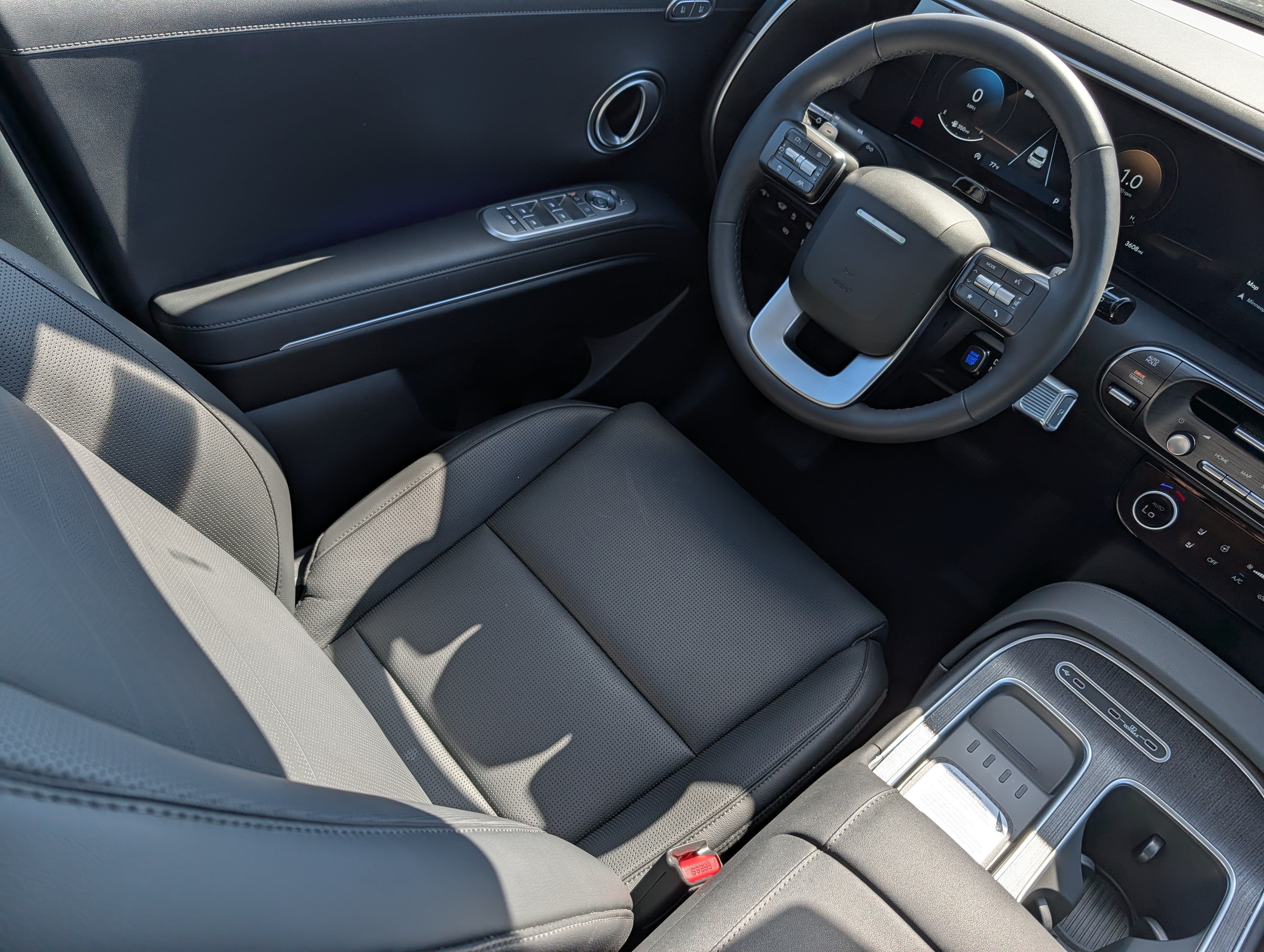Certified 2026 Hyundai Palisade Limited AWD/4WD image 9