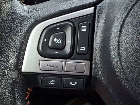Used 2017 Subaru Crosstrek 2.0i Premium w/ Popular Package #1 AWD/4WD image 20