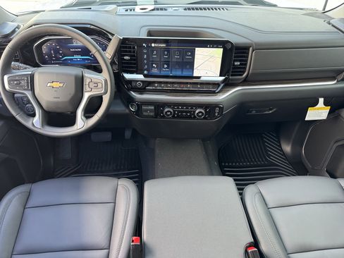 New 2026 Chevrolet Silverado 2500 LT w/ Z71 Chrome Sport Edition AWD/4WD image 16