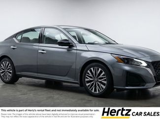 Used 2025 Nissan Altima 2.5 SV FWD video 1
