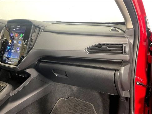 Used 2025 Subaru Crosstrek 2.5i Premium AWD/4WD image 18
