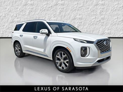 Used 2021 Hyundai Palisade Limited FWD image 1