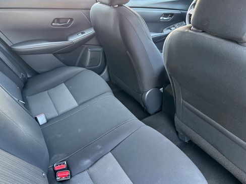Used 2024 Nissan Sentra SV FWD image 29