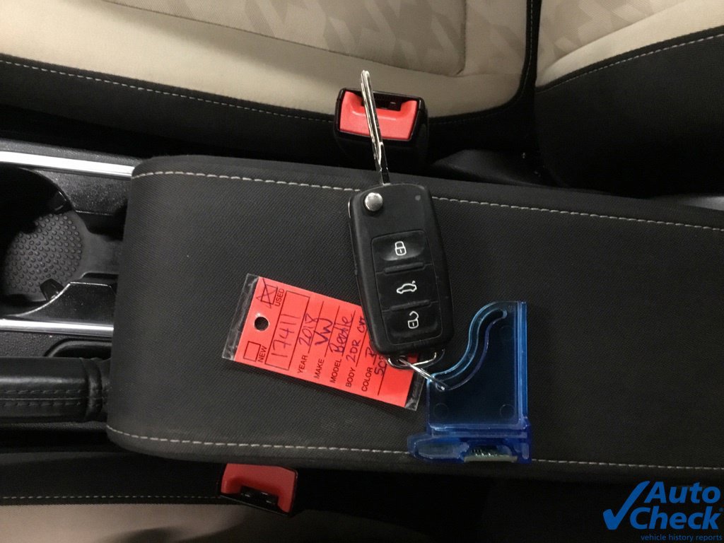 Used 2018 Volkswagen Beetle 2.0T Coast FWD image 50