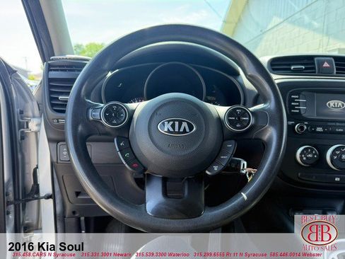 Used 2016 Kia Soul w/ Convenience Package FWD image 18