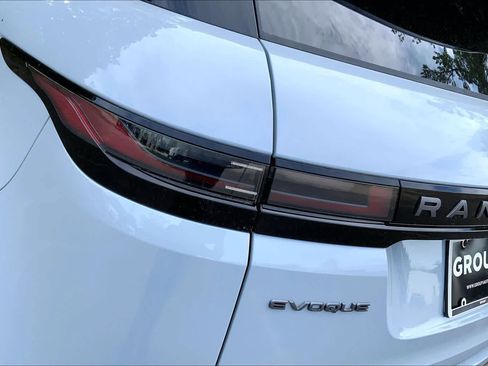 Used 2026 Land Rover Range Rover Evoque S AWD/4WD image 27
