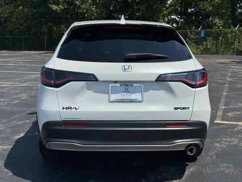 Certified 2026 Honda HR-V Sport image 7