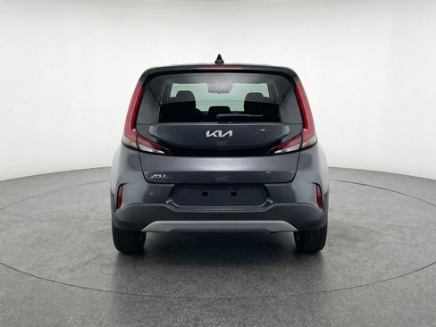 Used 2025 Kia Soul LX w/ LX Technology Package image 7