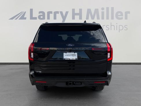 Certified 2026 Ford Expedition Tremor AWD/4WD image 4