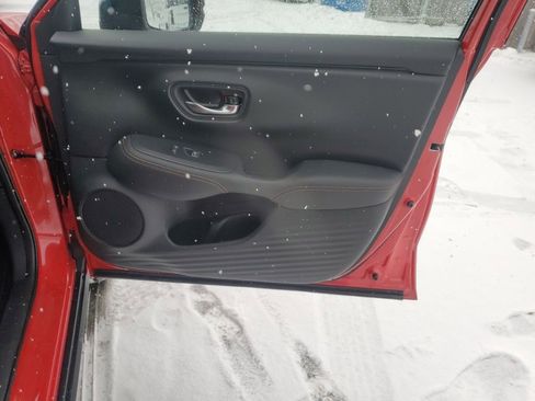 Certified 2025 Honda HR-V Sport image 31