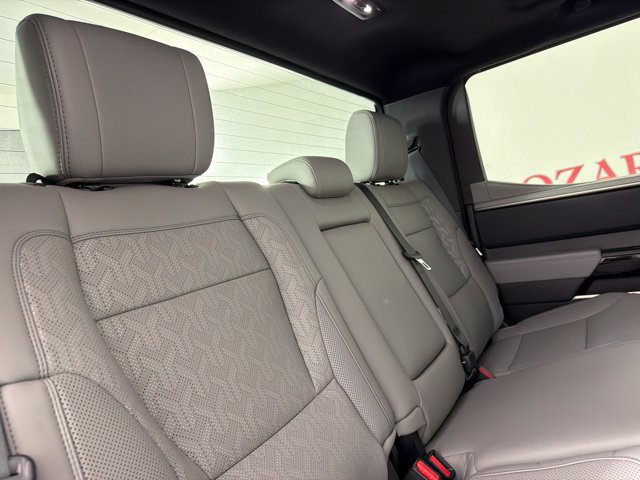 Used 2025 Toyota Tundra Limited w/ Power Package RWD image 33