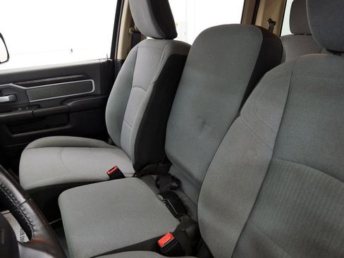 Used 2020 RAM 3500 Big Horn image 34