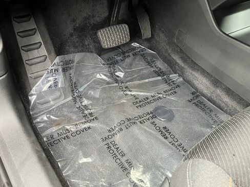 Used 2024 Honda Prologue EX image 18